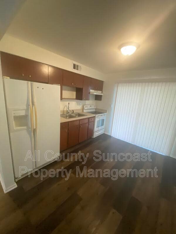 Photo - 7450-7435 35th St N Unit 901