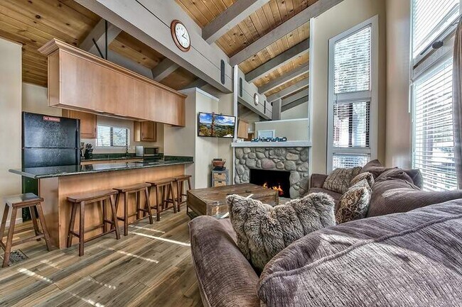 Photo - 3861 Saddle Rd