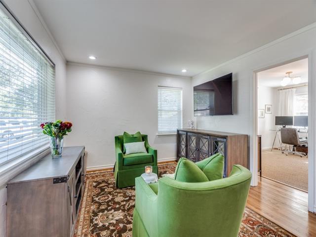 Photo - 5022 W Mockingbird Ln