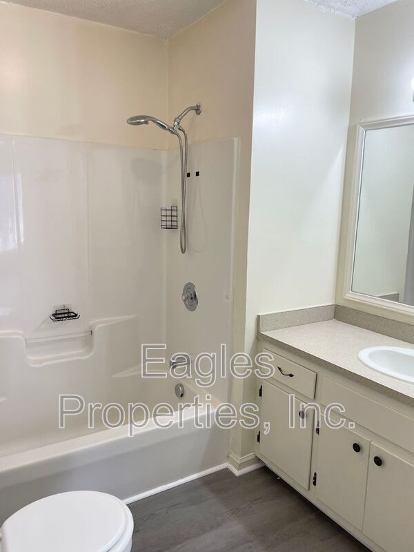 Photo - 1209 N John St