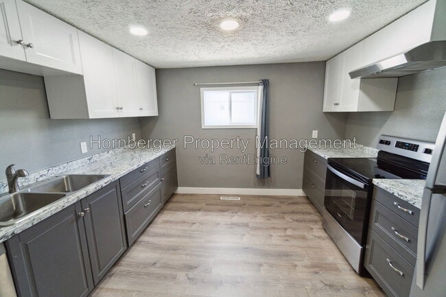 Photo - 2702 W Boone Ave