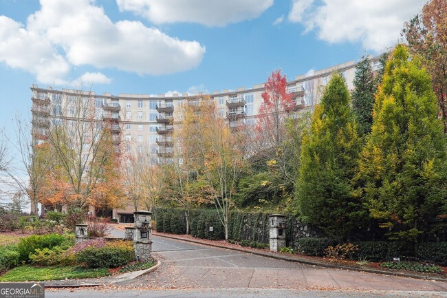 Photo - 2950 Mt Wilkinson Pkwy SE Condo