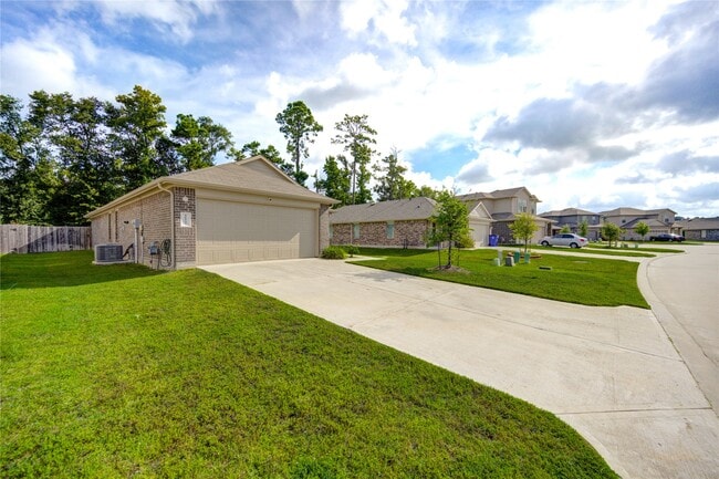 Photo - 16937 Rich Pines Dr