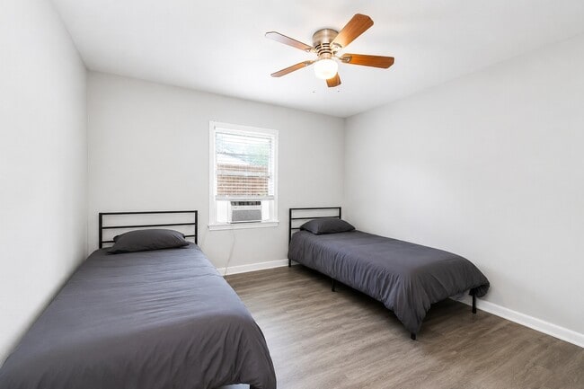Photo - 218 Hoffman St Unidad A