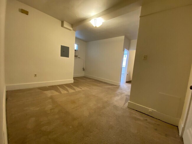 Photo - Great One Bedroom on Fifth Ave in Oakland!... Unit 360402R