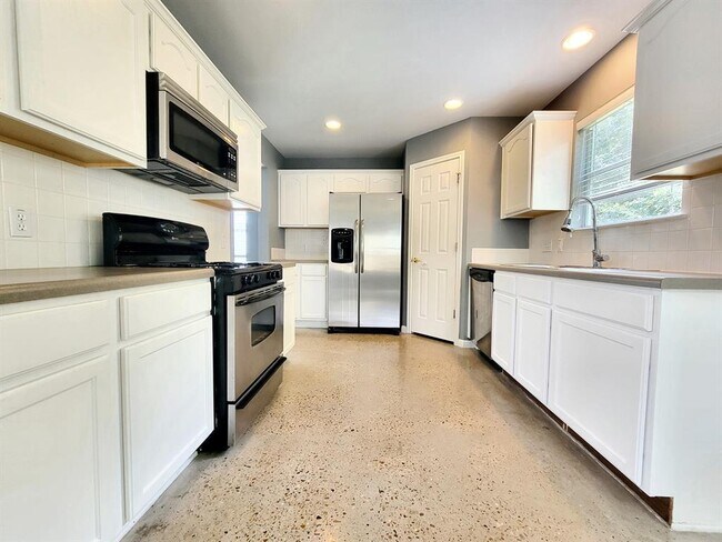 5608 Steven Creek Way
