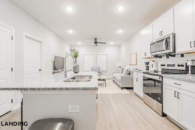 Photo - 1650 Harris Hill Rd Unidad 07-7307