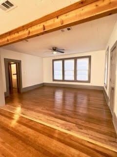 Photo - 317 N Elm St