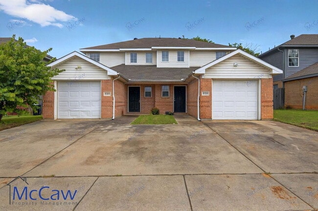 Building Photo - 1317 Village Garden Dr Rental