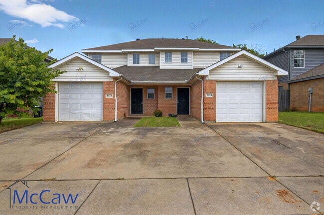 Building Photo - 1321 Village Garden Dr Rental