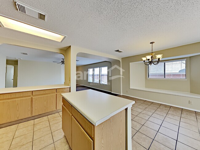 Photo - 7206 Knights Haven