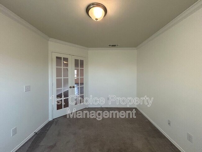 Photo - 4640 Greyberry Dr