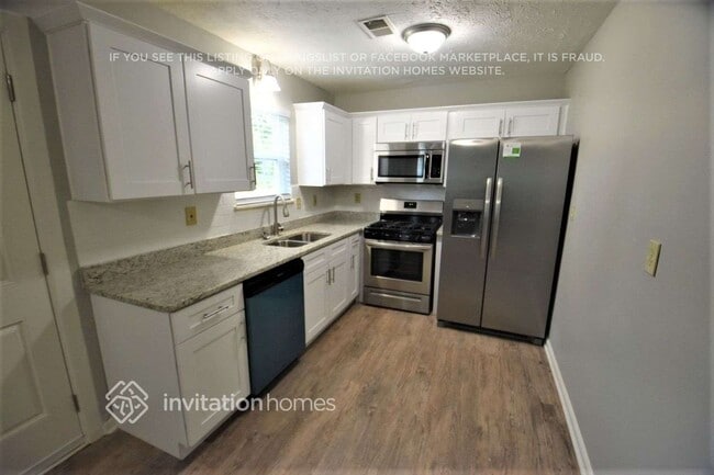 Photo - 2512 Meadowbrook Way