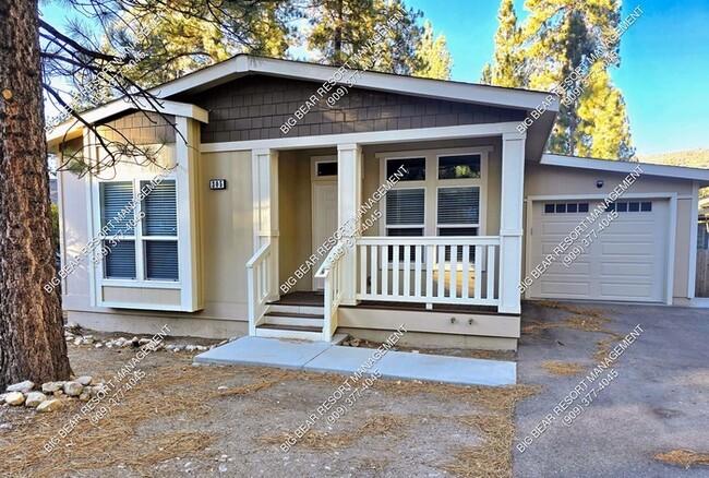 Building Photo - 305 W Sherwood Blvd