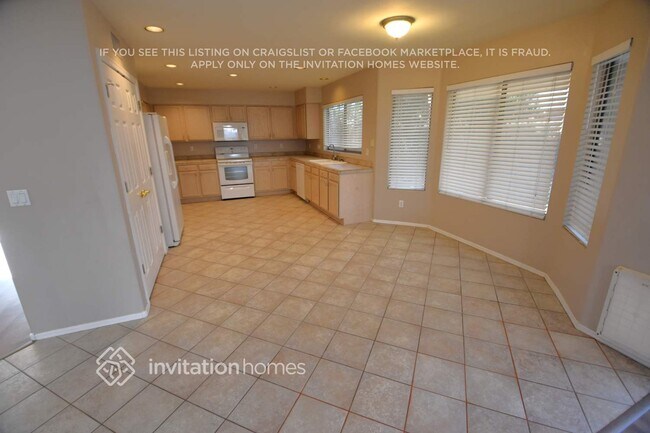 Photo - 16180 N 159th Ave