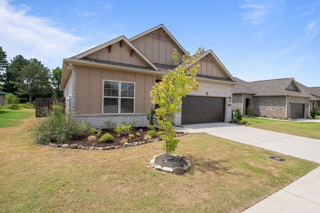 Photo - 9023 Mountain Preserve Blvd