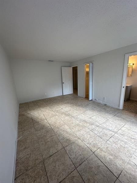 Photo - 3800 Riverside Dr Apartamento Unidad 3