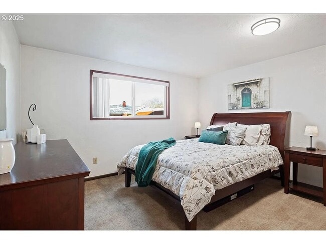 Photo - 2801 Raleigh Ct SE