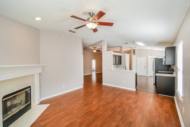 Photo - 1810 Dartmouth Dr