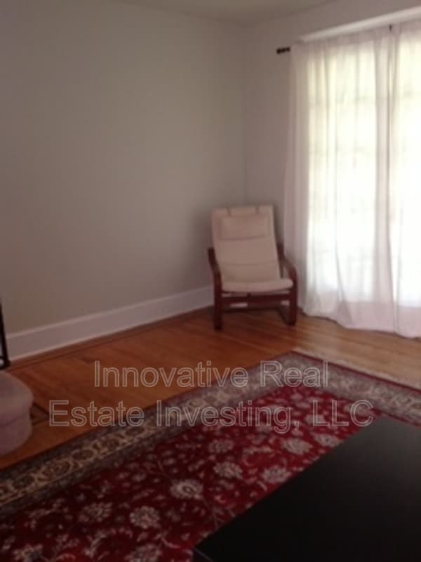 Photo - 4806 McKean Ave