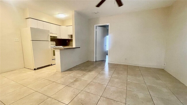 Photo - 505 NE 4th Ave Unit 1