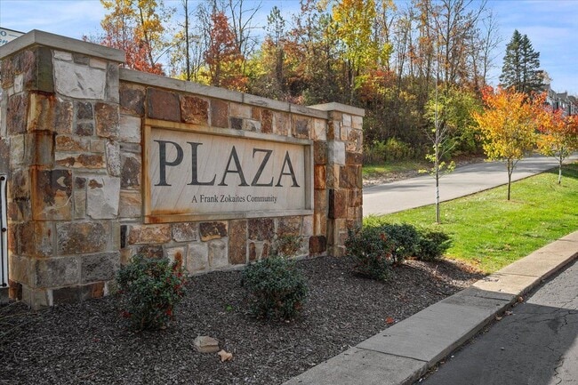 Photo - 400 Plaza Dr