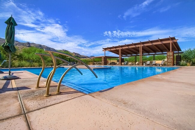Photo - 1005 E Paseo Way