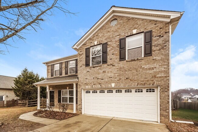 Photo - 255 Flanders Dr