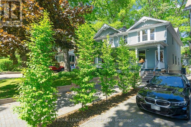 Photo - 101 Silver Birch Ave