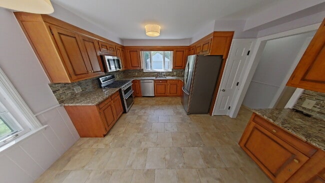 1137 Audubon Rd
