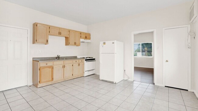 3110 Walton Ave