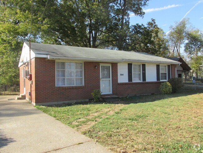 Building Photo - 3 Bedroom 1 Bath Pet Friendly Home For Rent!