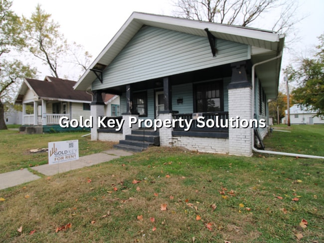 Photo - Spacious 2 BR 1 BA House with Covered Front Porch (SECTION 8 APPROVED)