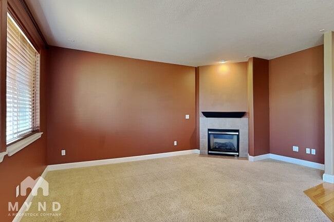 Photo - 18002 NE 37th St