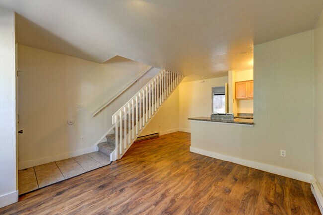 Photo - 2311 Spruce St Unidad 03