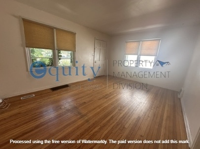 Photo - 516 4th Ave