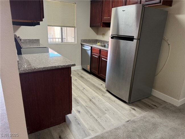 Photo - 4390 Sandy River Dr Unidad 6