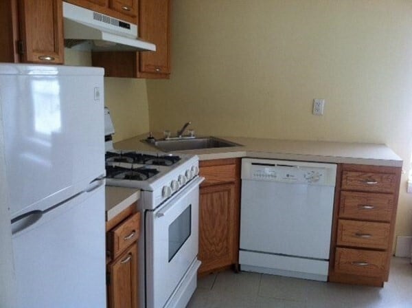 Photo - 135 Galen St Unit 3