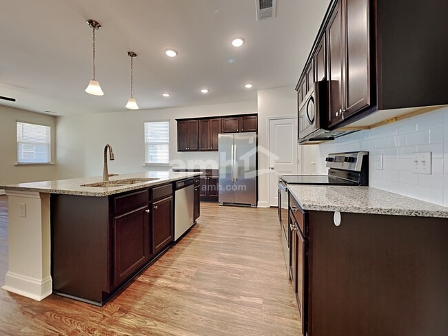 403 Ronter Ct