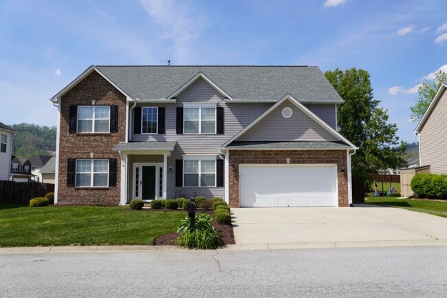Photo - 334 Wildbriar Rd