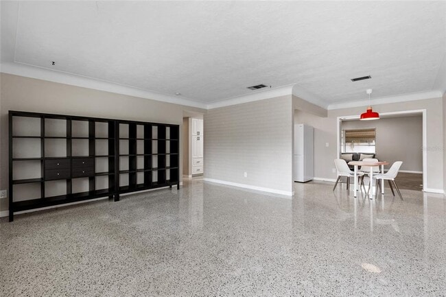 Photo - 2700 67th St N