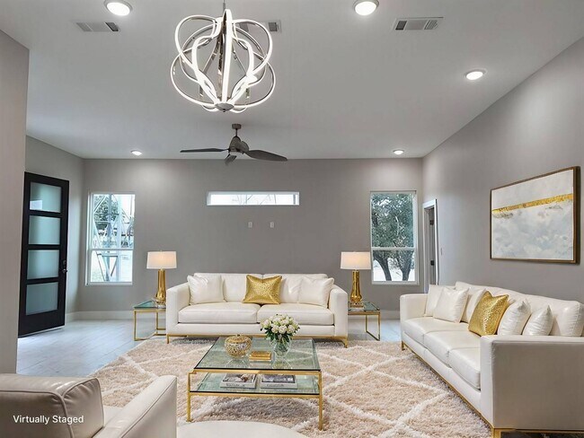 Photo - 301 Knights Row