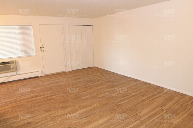 Photo - 301 Peterson St Unit 104