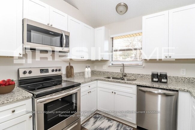 4404 Lakeview Dr