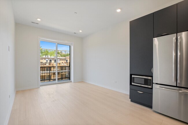 Photo - The Mondrian