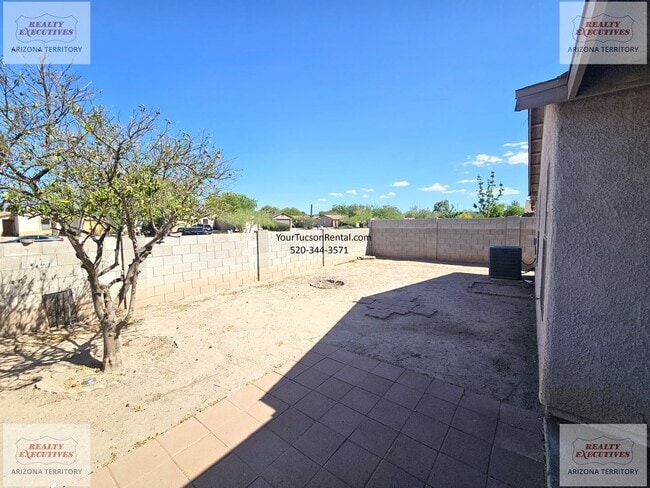 Photo - Midvale Park Home with 4 bedrooms and 2 baths