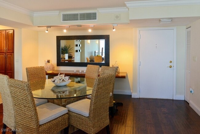 Building Photo - 4001 Gulf Shore Blvd N Unit 707 Rental