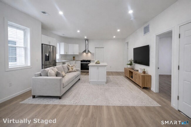 Photo - 16 Arch St Unit 1