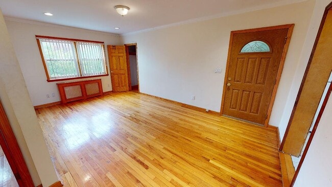 Photo - 10823 64th Ave