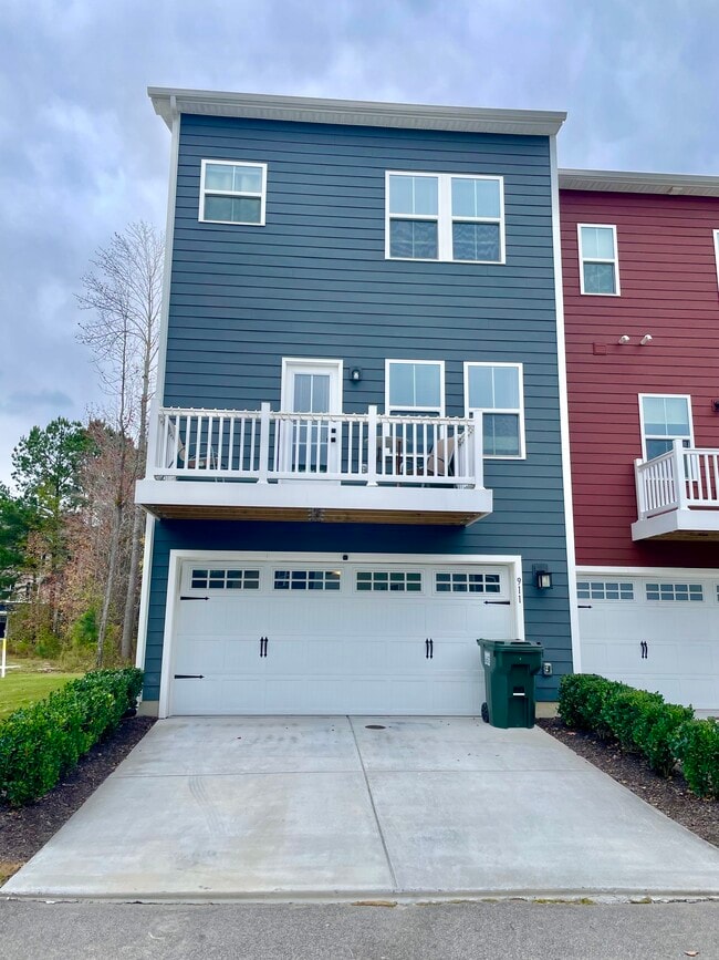 Photo - 911 Nipperkin Way